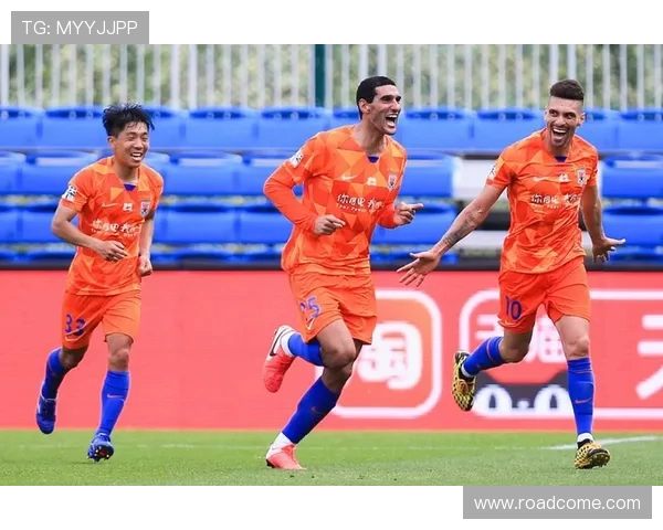 2017年中超联赛鲁能对阵天津的精彩对决回顾与分析