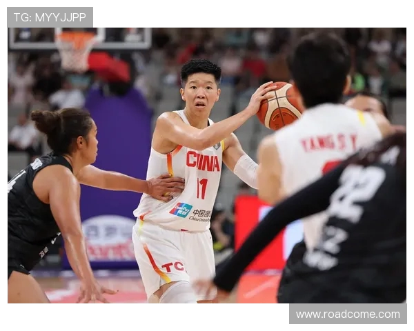 中国香港男篮迎战新西兰男篮力争在国际赛场上取得佳绩