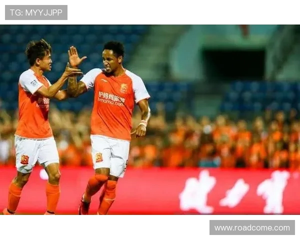 佳兆业与永昌的较量谁能在赛场上笑到最后解析两队实力与战术对决